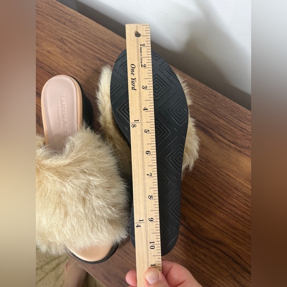 Taryn Rose Pearla Platform Slides Real Lamb Fur Made in Italy Sz 9 Designer NWOB - Picture 11 of 13